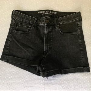 American Eagle Super Hi-Rise Shortie